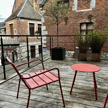 Urban Nest Maison d'hôtes Huy